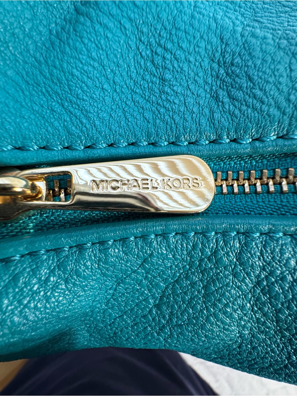 Michael Kors Teal Shoulder Hobo with Gold MK Emblem - Picture 4 of 11